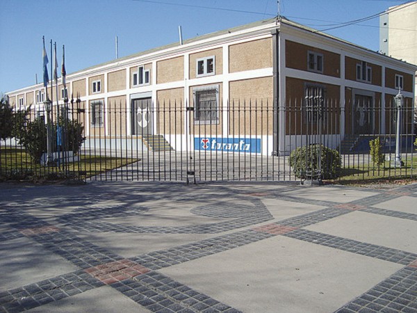 Taranto tem plantas nas cidades de San Juan, Buenos Aires e Córdoba