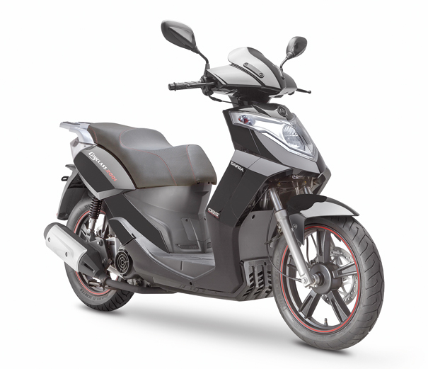 Diferentemente de outras scooters mais novas no mercado, a Dafra CityClass não tem lanternas e faróis de LED