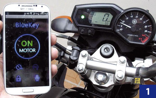 Motocicleta funcionando com o auxílio do celular