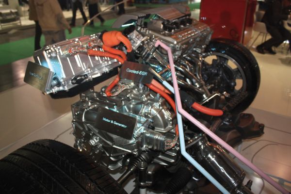 Motor híbrido do Toyota Prius