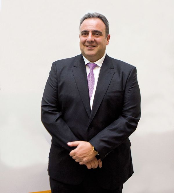 Presidente do Sindirepa Nacional, Antonio Fiola