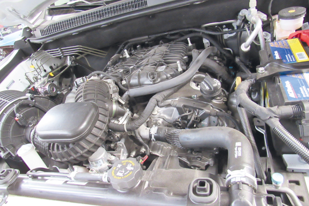 Chevrolet Trailblazer ganha motor de 277 cv com injeção direta e acabamento  bicolor na linha 2015 - Fotos - R7 Carros